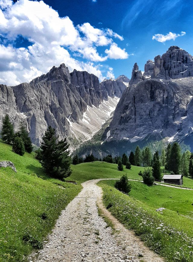 Exploring the Majestic Mountains of Africa